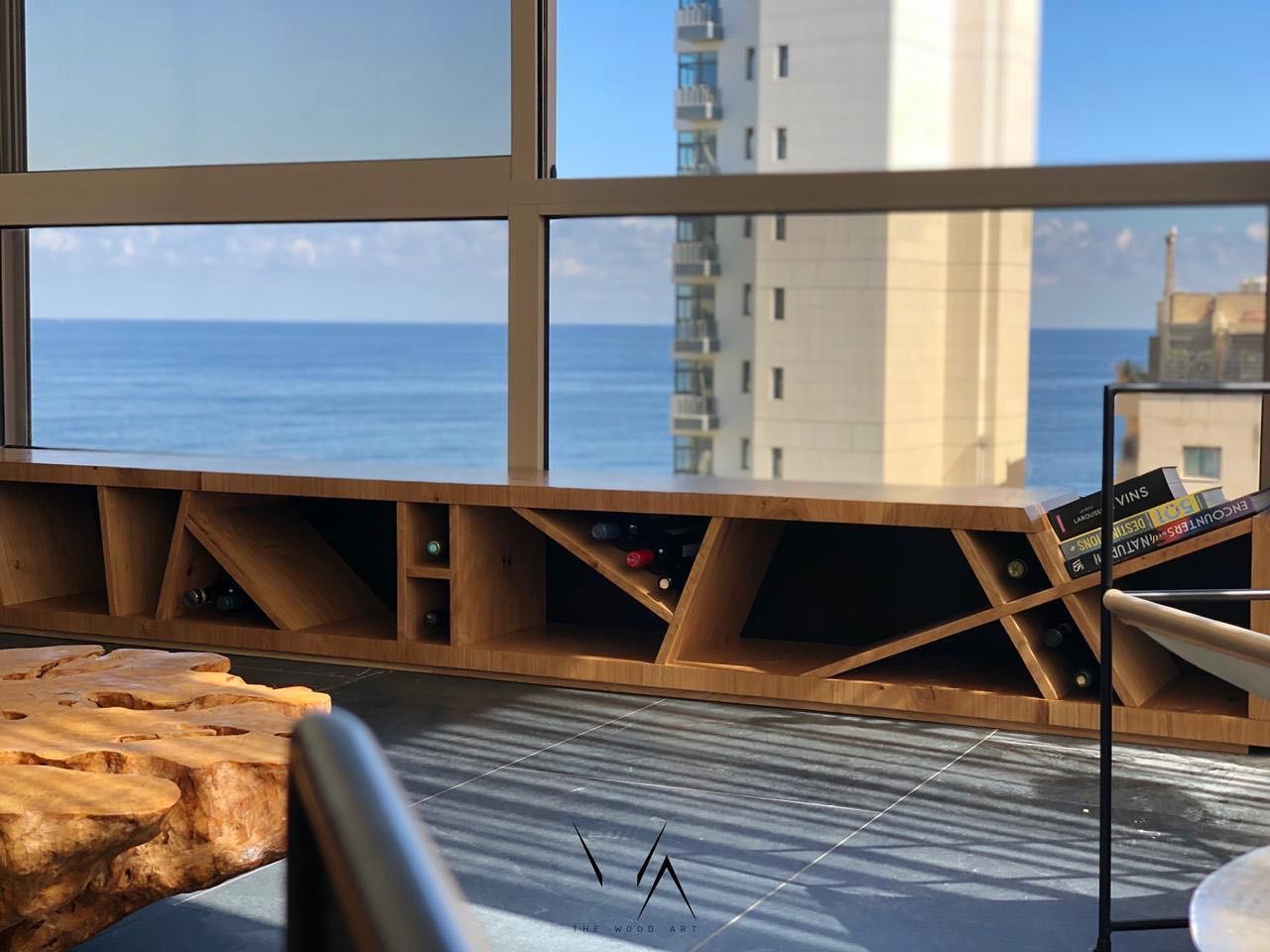 Sea View Wine Display